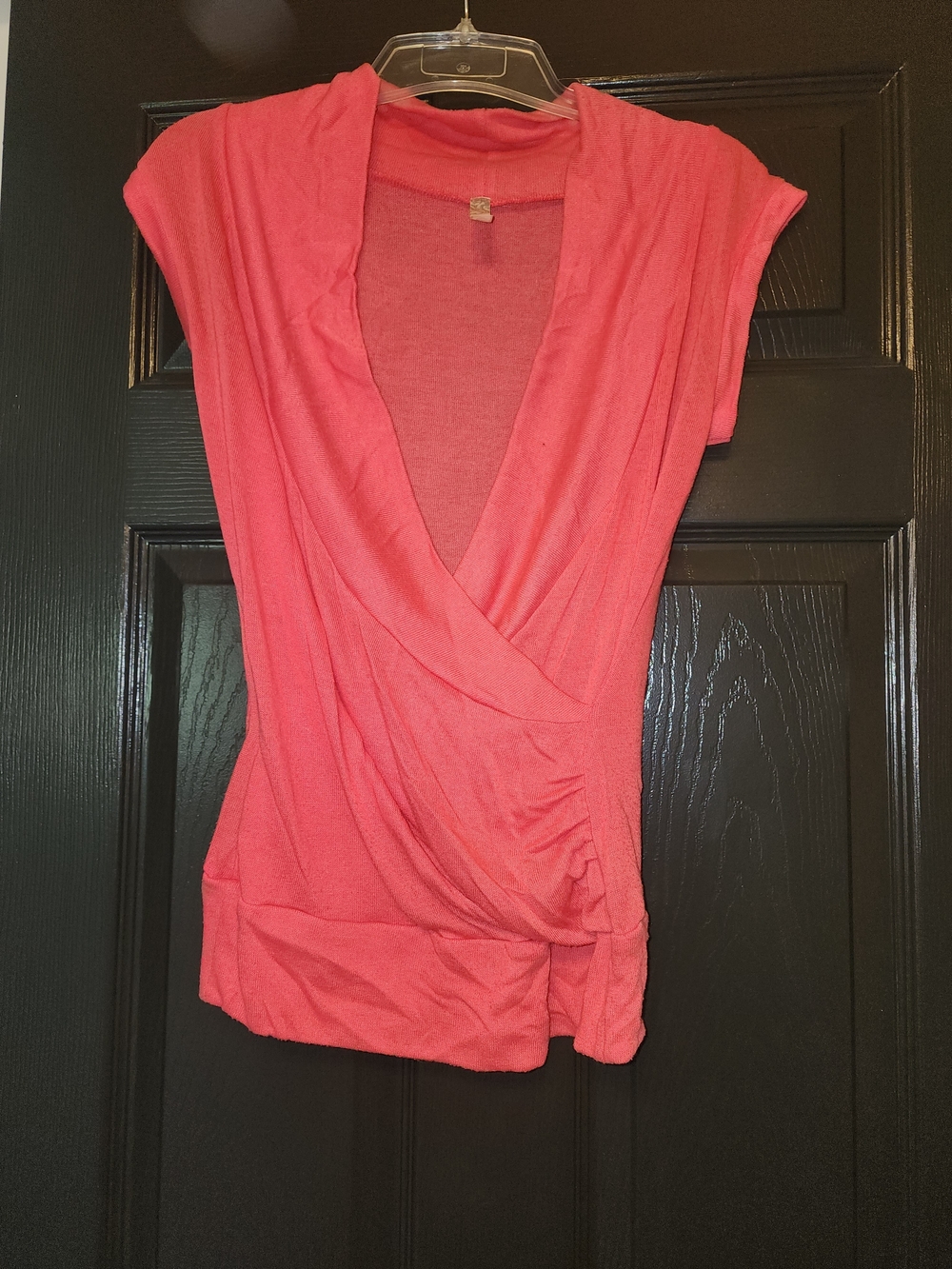 Bella D. Coral Draped V-Neck Cap Sleeve Top